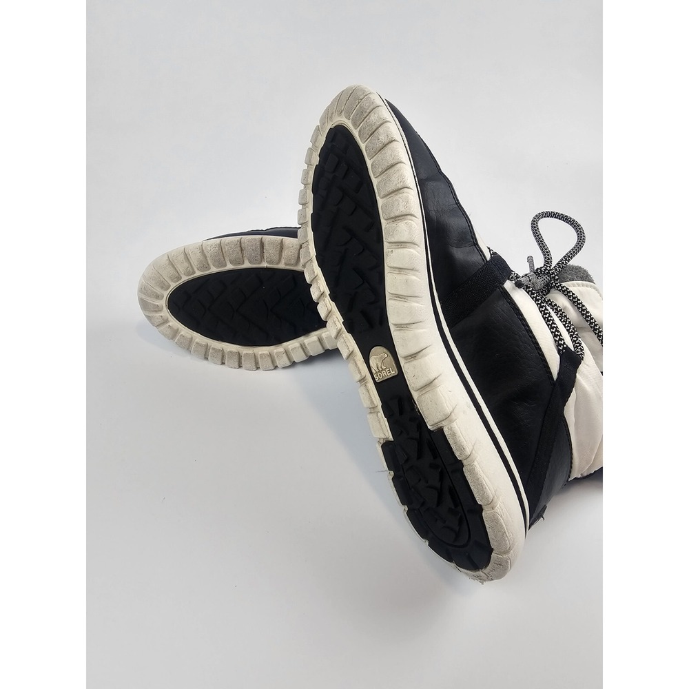 Sorel Boots Women's Size 9 White & Black Cozy Explorer Waterproof Winter Pull on - Picture 6 of 6